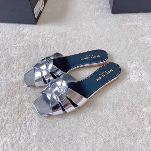 Saint Laurent Silver Leather Tribute Flat Mules - Picture 2 of 7